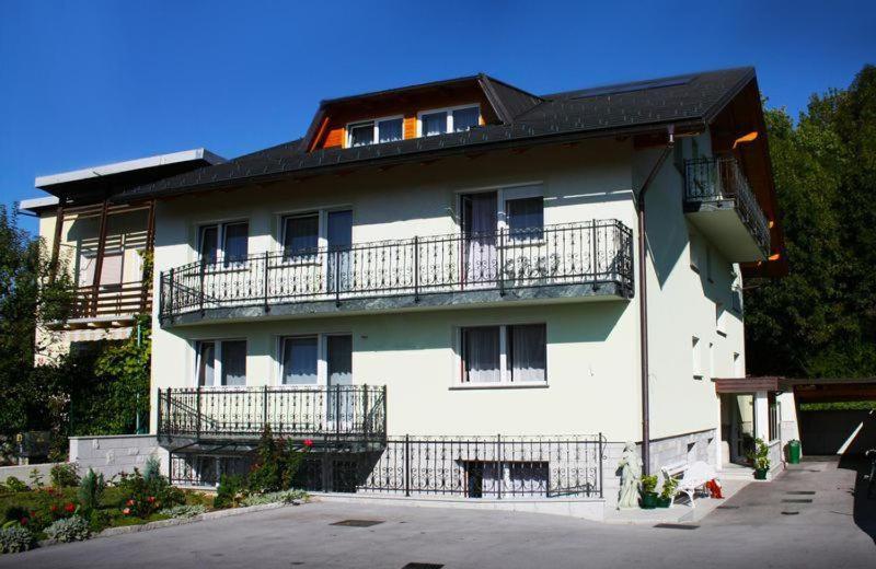 Sobe Apartma Dobe Bled Zewnętrze zdjęcie